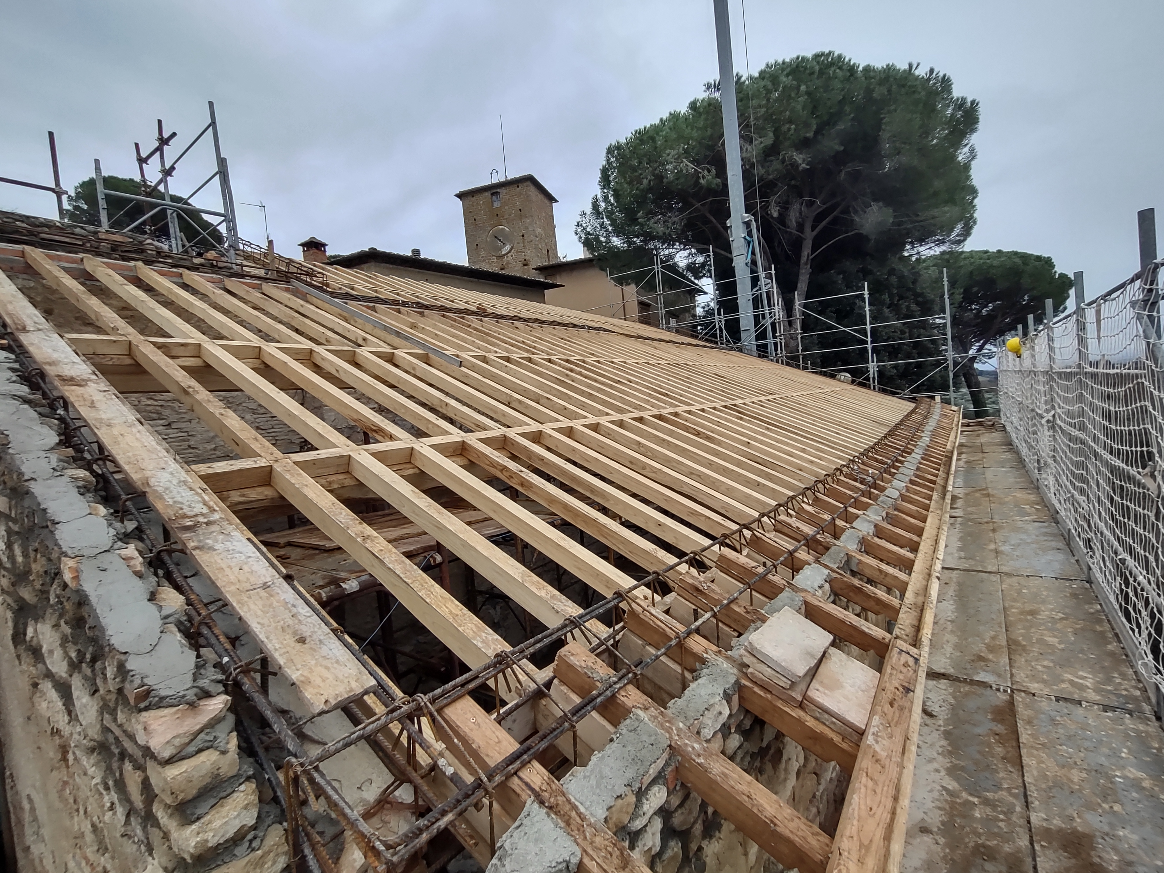 Orditura lignea di copertura in cantiere